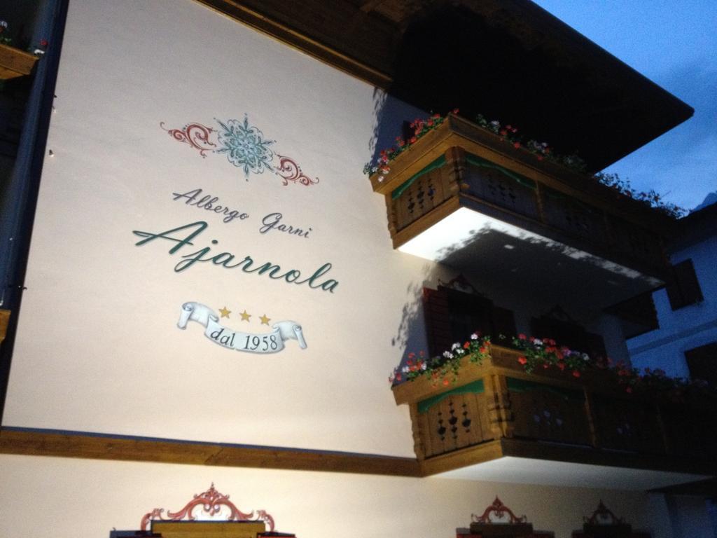 Albergo Garni Ajarnola Auronzo di Cadore Exterior foto